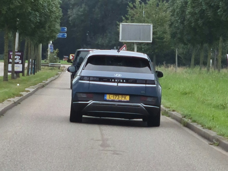 Afbeeldingslocatie: https://tweakers.net/i/xPlTZGiV6qRgsrOL--jFyafzibM=/800x/filters:strip_icc():strip_exif()/f/image/FLo5G5j0PIeQJYJ5i8qFTrJv.jpg?f=fotoalbum_large