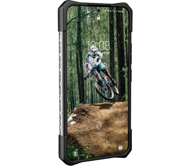 Urban Armor Gear Plasma