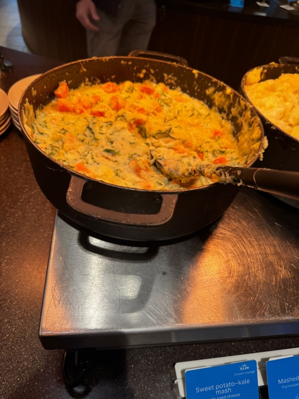 Afbeeldingslocatie: https://tweakers.net/i/xRq4G__JWfQ3iPH1QdXXA2P6BUE=/x800/filters:strip_icc():strip_exif()/f/image/p0N3FYmQVR5fQg10VBH33wRc.jpg?f=fotoalbum_large