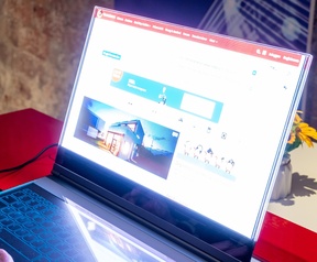 Lenovo Thinkbook Transparent Display laptop