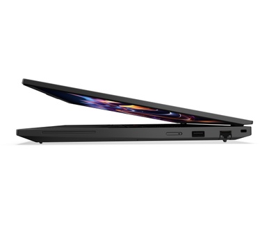 Lenovo ThinkPad P16s Gen 4 (AMD) Copilot+ PC