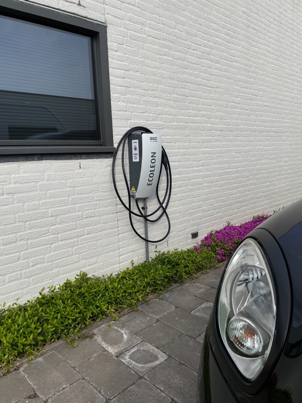 Afbeeldingslocatie: https://tweakers.net/i/xWrLznpcfwe2PNEfv333s4CWdKo=/x800/filters:strip_icc():strip_exif()/f/image/1ghSKiSnKyAHPmcync4Jdxq3.jpg?f=fotoalbum_large
