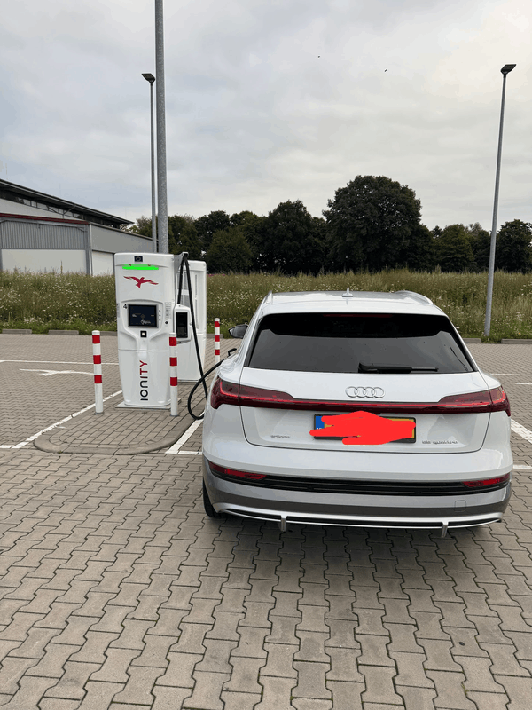 Afbeeldingslocatie: https://tweakers.net/i/xZBKKNM07ZKONTn1v1rx9DUv45M=/x800/filters:strip_exif()/f/image/T0DD5Sx6sWPHPS0yClubW8KQ.png?f=fotoalbum_large