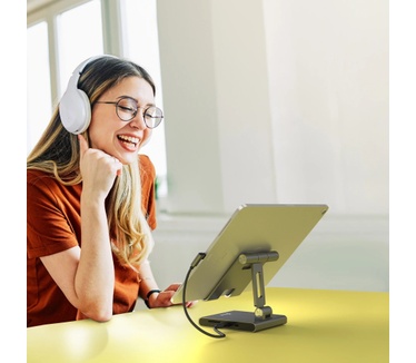 j5create JTS224-N Standaard onder meerdere hoeken: met dockingstation voor iPad Pro®