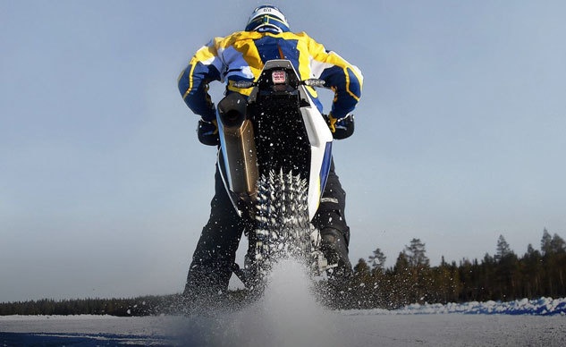 Afbeeldingslocatie: https://tweakers.net/i/xaZV_ik4B7-RmPS47p5nh2cDR60=/f/image/ew1U4bniIZLd03NMw6rg0tRG.jpg