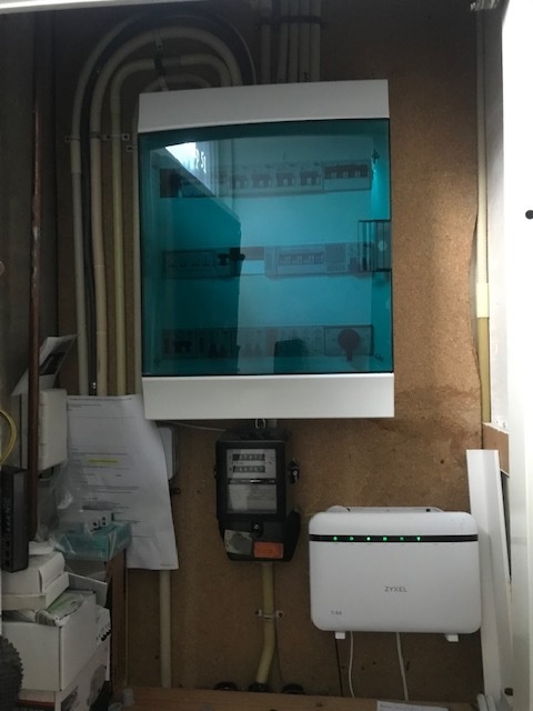 Afbeeldingslocatie: https://tweakers.net/i/xatoHeEDWn1E-_arIKlxkdVOopM=/fit-in/4920x3264/filters:max_bytes(3145728):no_upscale():strip_icc():strip_exif()/f/image/WbiYMDHJYxWAPQse6mA28AV9.jpg?f=user_large
