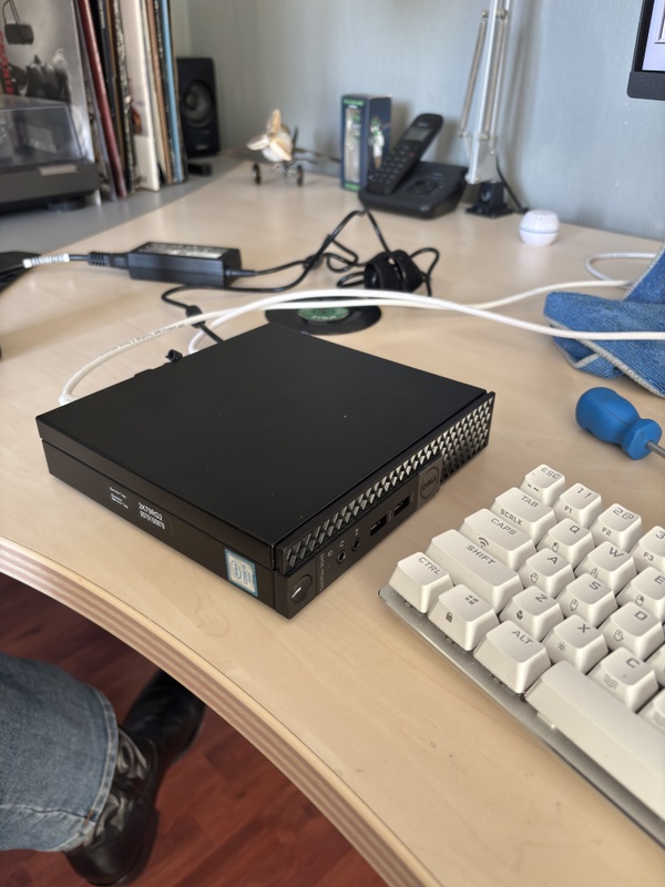 Afbeeldingslocatie: https://tweakers.net/i/xftqDdGCvEjWm8h66dMkxMQq0QI=/x800/filters:strip_icc():strip_exif()/f/image/BVBDrZ9z3VKs89jTMIKP8CLS.jpg?f=fotoalbum_large