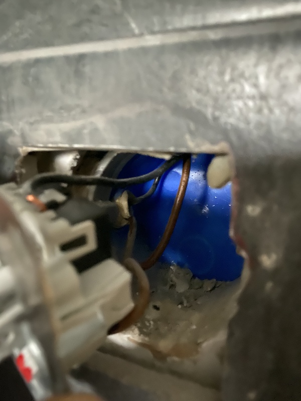 Afbeeldingslocatie: https://tweakers.net/i/xgvKxv39Gv_4n_-5J8Hvf_zIpi0=/x800/filters:strip_icc():strip_exif()/f/image/lzCLFcQt9VzbqRK15BxMMYuw.jpg?f=fotoalbum_large