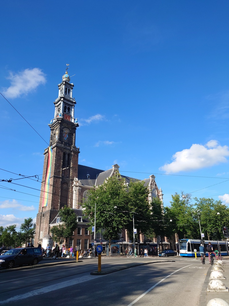 Afbeeldingslocatie: https://tweakers.net/i/xkpUUYlToP940i0PblcyAgCZXV0=/800x/filters:strip_icc():strip_exif()/f/image/TTU07wUNL8LH7pkzCgP9jPcm.jpg?f=fotoalbum_large