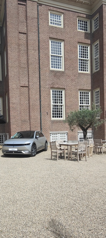 Afbeeldingslocatie: https://tweakers.net/i/xmKo9KXZh-oWzxPK_aAMInMKiYU=/x800/filters:strip_icc():strip_exif()/f/image/ohGSjejHoyY2Qz5ankb9Vqzt.jpg?f=fotoalbum_large