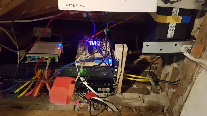Afbeeldingslocatie: https://tweakers.net/i/xmRDB6wP628SblEajnU1etjOBuM=/800x/filters:strip_icc():strip_exif()/f/image/IDLHfJpXIgyJ5ksvcuJhXAIa.jpg?f=fotoalbum_large