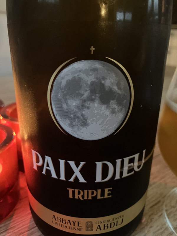 Afbeeldingslocatie: https://tweakers.net/i/xoJeXDc6jL_x5jMnod33vMq4FrQ=/x800/filters:strip_icc():strip_exif()/f/image/CZlnXq13p1y2gtk67N02tChw.jpg?f=fotoalbum_large