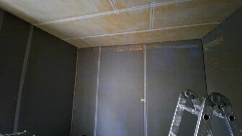 Afbeeldingslocatie: https://tweakers.net/i/xpftrSxxi3BRuAgi1y0_U8hT5oU=/800x/filters:strip_icc():strip_exif()/f/image/7SOEIzNCKequirpirqn39JT4.jpg?f=fotoalbum_large