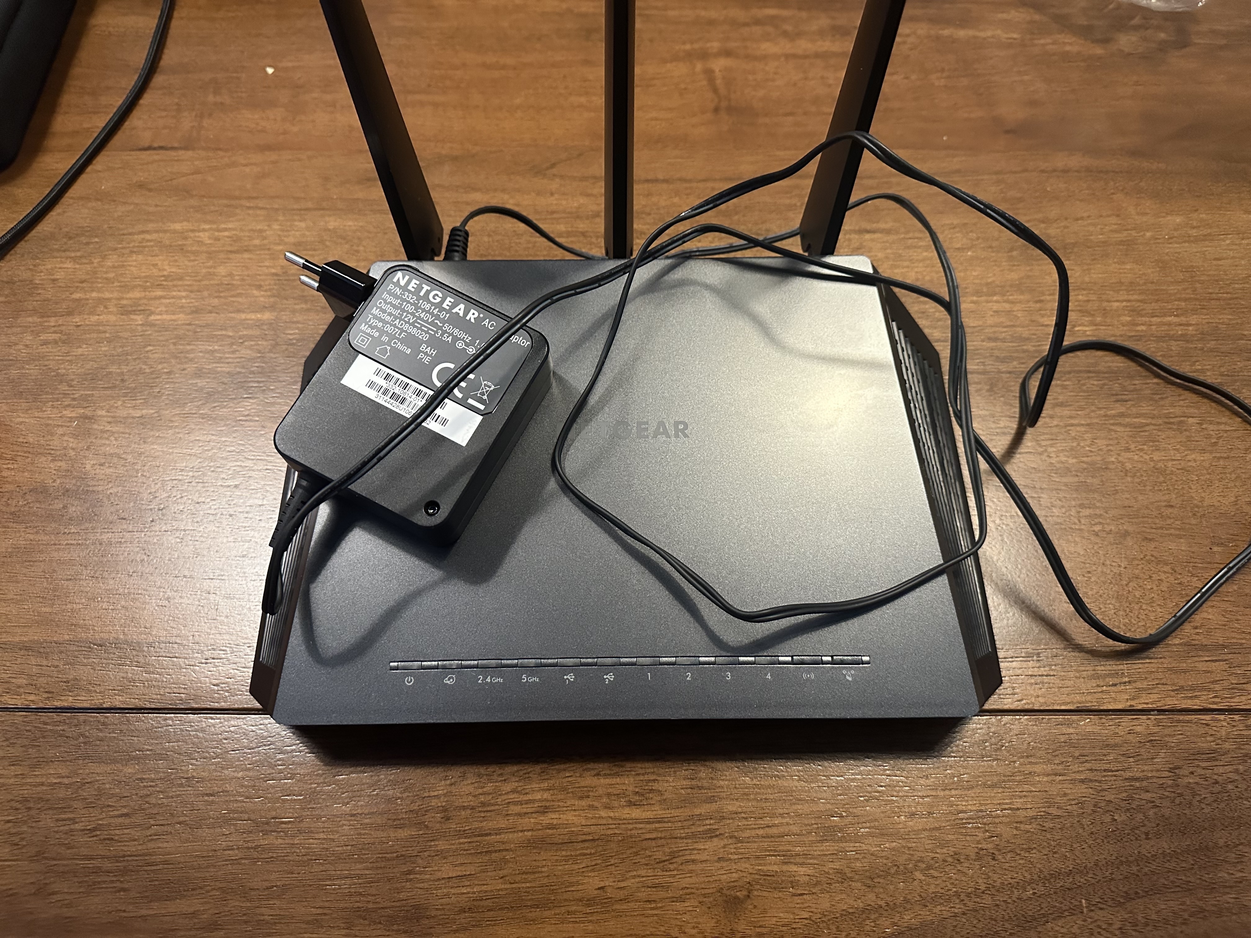 Netgear Nighthawk R7000 - AC1900 Smart WiFi Router aangeboden - Vraag ...