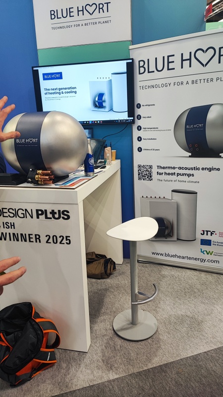 Afbeeldingslocatie: https://tweakers.net/i/xsj2jW-j_KxMXfrr4hzJDsNSArw=/x800/filters:strip_icc():strip_exif()/f/image/udVkIQqaLOoNlE3qmPYwMuje.jpg?f=fotoalbum_large