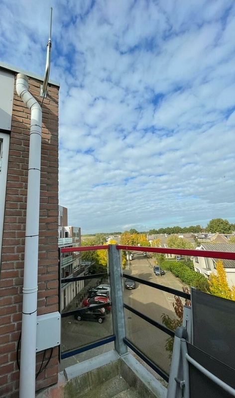 Afbeeldingslocatie: https://tweakers.net/i/xskX7VrN6E0OAVfCpmi5TbtAAQw=/x800/filters:strip_icc():strip_exif()/f/image/Pcb9F9N3EkEaRgYdUKtMCkdO.jpg?f=fotoalbum_large