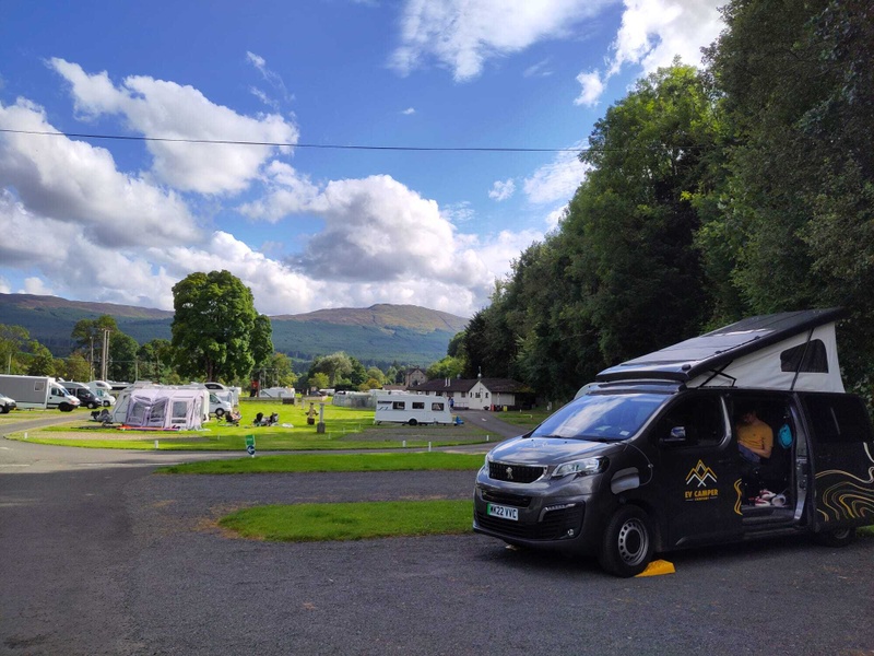 Afbeeldingslocatie: https://tweakers.net/i/xss4u_-ajwUsha57X_LK9UZROn4=/800x/filters:strip_icc():strip_exif()/f/image/uhkM39RIn1bQzvdEeqqxoI0m.jpg?f=fotoalbum_large