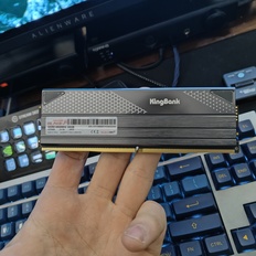 Afbeeldingslocatie: https://tweakers.net/i/xtUfyluJo5oBv4zj2eINd6WYMzk=/232x232/filters:strip_icc():strip_exif()/f/image/AvZYboYFvgE3ZddJESLam03q.jpg?f=fotoalbum_tile