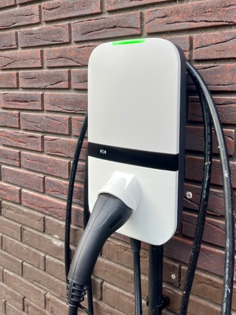 Afbeeldingslocatie: https://tweakers.net/i/xuJqrYUbwT020gB0bbPkhadpf-k=/fit-in/4920x3264/filters:max_bytes(3145728):no_upscale():strip_icc():strip_exif()/f/image/QJl7y5SLG2ZPLVPHJsvuRGUg.jpg?f=user_large