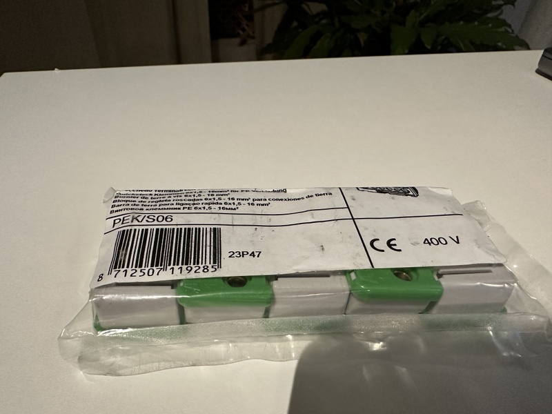 Afbeeldingslocatie: https://tweakers.net/i/xujAp8tOqSf77mpReEd120FfyFw=/800x/filters:strip_icc():strip_exif()/f/image/oELEf574JZnt1PxaGAeNZMOe.jpg?f=fotoalbum_large