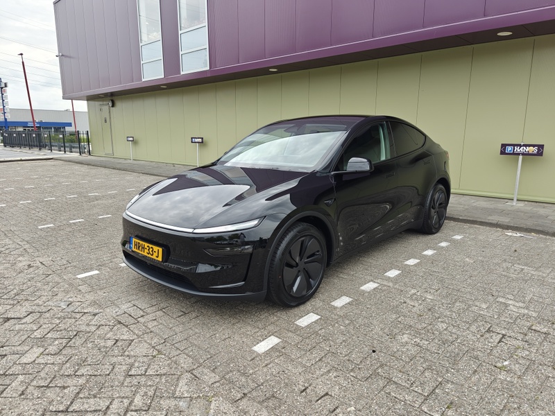Afbeeldingslocatie: https://tweakers.net/i/xvf0CYd6k4Q7bFlXQRfQblJ69J4=/800x/filters:strip_icc():strip_exif()/f/image/hglKa6uKjUHBIX6KzQr5b9Dz.jpg?f=fotoalbum_large