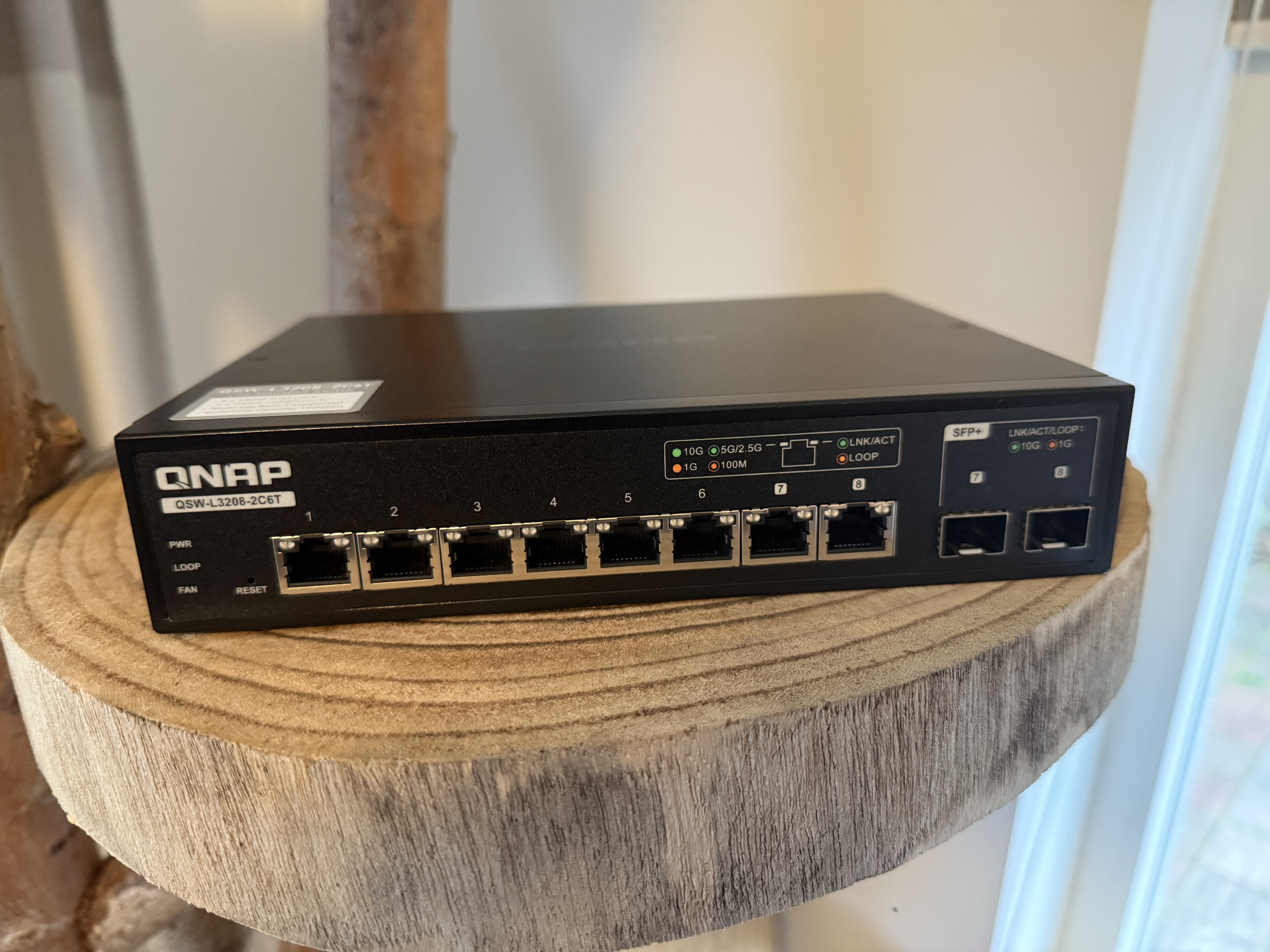 Afbeeldingslocatie: https://tweakers.net/i/xwVFBmXJ4t4AUaW1TKIDM5zsJlQ=/m/383141/1Vgjg4S1VpcH1Y9x7t1vAj9UYd1w24f2aBWIV2Vti2LGE6W6xq.jpeg