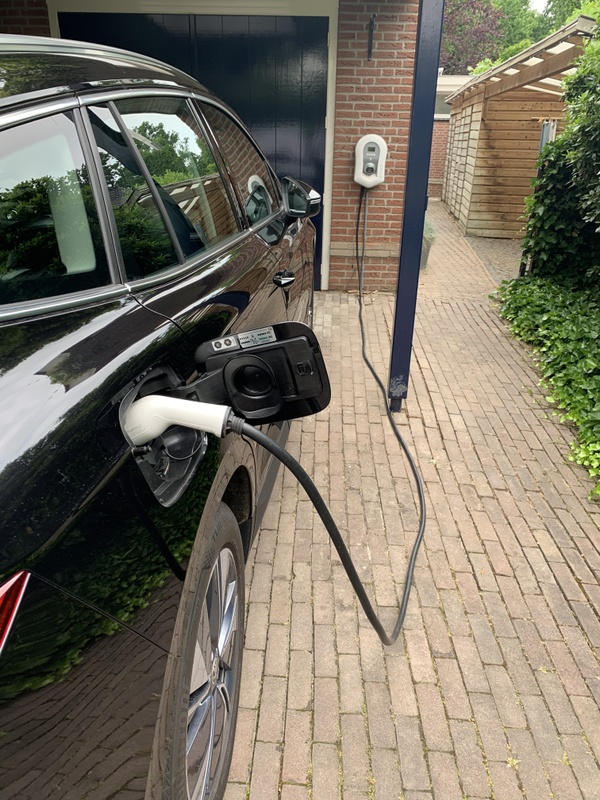 Afbeeldingslocatie: https://tweakers.net/i/xwa1HW0MDmCdNe0Gk02OKsNh_4Y=/x800/filters:strip_icc():strip_exif()/f/image/2Fonv471hDuR1wVQLbZe0hUK.jpg?f=fotoalbum_large