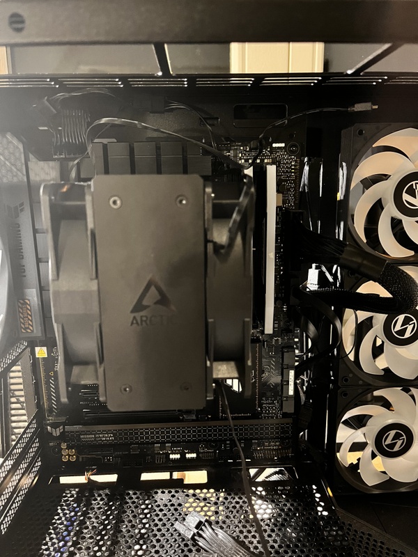 Afbeeldingslocatie: https://tweakers.net/i/xxNj41jgKV6j1XV6K9zc4sOdisE=/x800/filters:strip_icc():strip_exif()/f/image/l97QvS1gZdEIig0djrazeq8N.jpg?f=fotoalbum_large