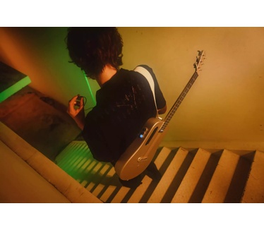 LAVA Music ME air Carbon