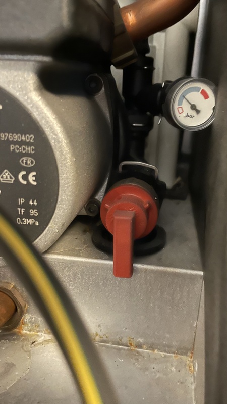 Afbeeldingslocatie: https://tweakers.net/i/xzCilK6Solmn62uU4qjXXgnGORg=/x800/filters:strip_icc():strip_exif()/f/image/EUrBchpK5Q9exswmNNMCAtdH.jpg?f=fotoalbum_large