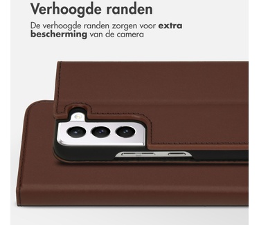Accezz Premium Leather Slim Bookcase Samsung Galaxy S22 Plus - Bruin