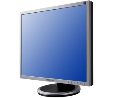 Samsung Syncmaster 940UX Zilver