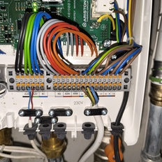 Afbeeldingslocatie: https://tweakers.net/i/y4xmQI41tSe_DVHtZqLNw7U1ZS8=/232x232/filters:strip_icc():strip_exif()/f/image/UdW9QwtihpD320wD1D1QszIm.jpg?f=fotoalbum_tile