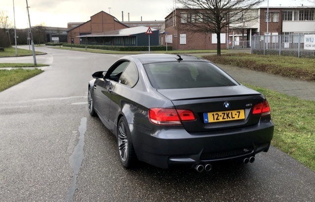 Afbeeldingslocatie: https://tweakers.net/i/y5LkL-rUWquKcC6_kjc2UJFSrtE=/full-fit-in/4920x3264/filters:max_bytes(3145728):no_upscale():strip_icc():fill(white):strip_exif()/f/image/B93AhCsi2JUyDMCeuKjhOLJL.jpg?f=user_large