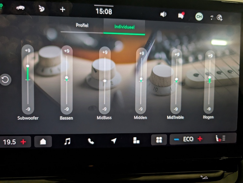 Afbeeldingslocatie: https://tweakers.net/i/y6F0a-QixlB3Ha2HVyobj8uesRU=/800x/filters:strip_icc():strip_exif()/f/image/udpyRH1xOZspkJcBjK68hxYf.jpg?f=fotoalbum_large