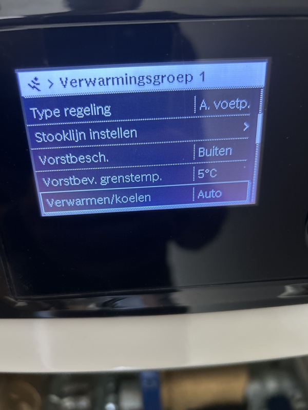 Afbeeldingslocatie: https://tweakers.net/i/y6ofA3ySksA5jSKQktDflIK9324=/x800/filters:strip_icc():strip_exif()/f/image/0HPlhLyyE8q2rfBRfyF33bwV.jpg?f=fotoalbum_large