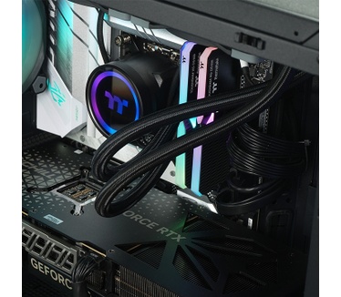 Thermaltake Titan