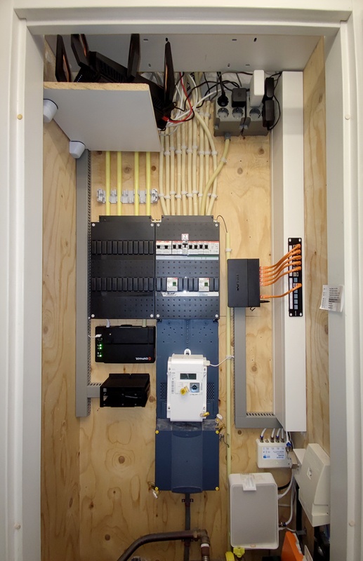 Afbeeldingslocatie: https://tweakers.net/i/y6xs3XVKaUC7hnqrvGUJi8JRjoc=/x800/filters:strip_icc():strip_exif()/f/image/qhZKJ4hxa5pHNWz6IOUuxuiX.jpg?f=fotoalbum_large