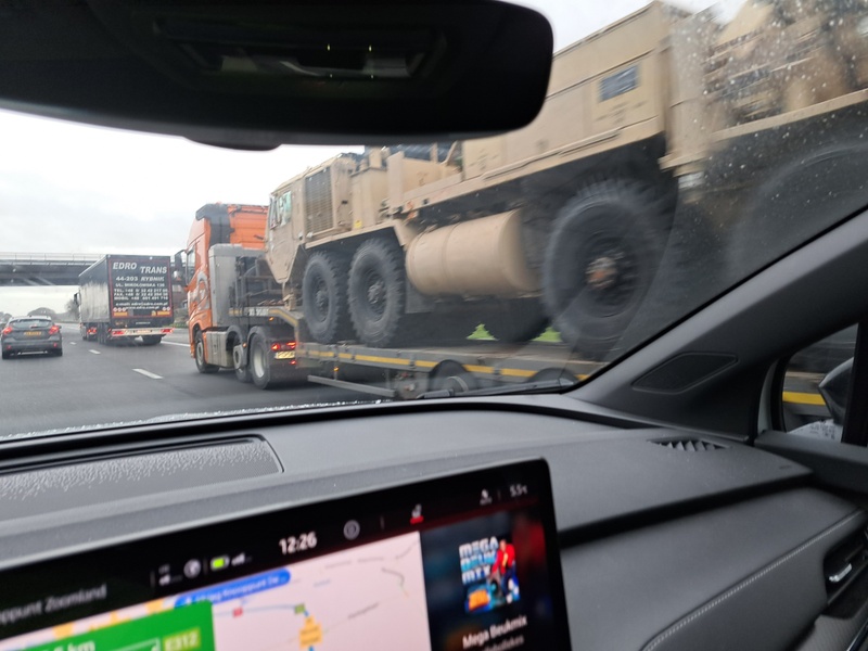 Afbeeldingslocatie: https://tweakers.net/i/yCjRLw2mqxhRPjqcHaf7-N4v2oc=/800x/filters:strip_icc():strip_exif()/f/image/RyViygEAJOjCWTE8SruNgNSK.jpg?f=fotoalbum_large