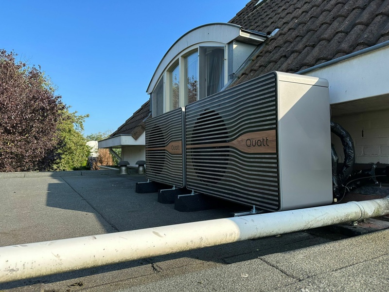 Afbeeldingslocatie: https://tweakers.net/i/yD9S5IV0ZNxkFfQVvUt9DYOs994=/800x/filters:strip_icc():strip_exif()/f/image/Rheg01PULBrXDf5KBClUAFo9.jpg?f=fotoalbum_large