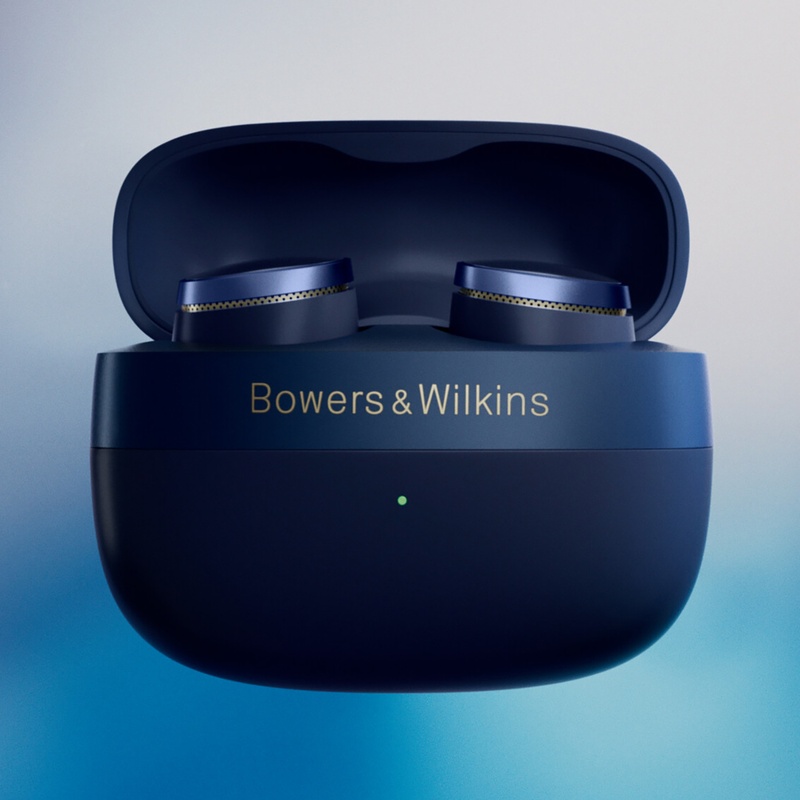 Bowers & Wilkins presenteert luxe Pi6- en Pi8-in-ears - Tweakers