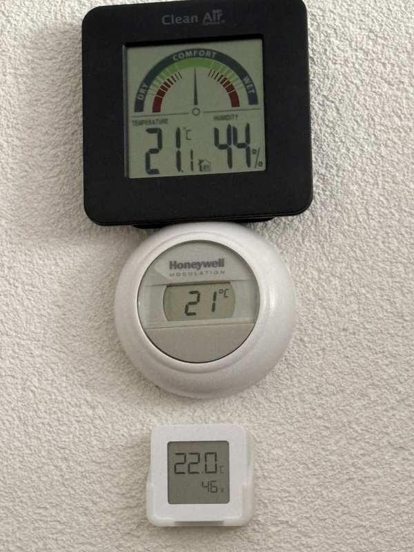 Afbeeldingslocatie: https://tweakers.net/i/yHIWtQmN-BSBnQ77WXOt1_9gEkY=/x800/filters:strip_icc():strip_exif()/f/image/OOQumvj7IjYvLCrzneL7ICcp.jpg?f=fotoalbum_large