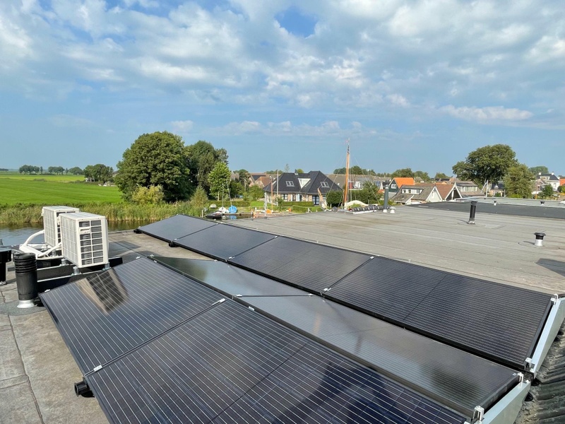 Afbeeldingslocatie: https://tweakers.net/i/yJFoOvbPwB3F5iokWk2s4cdLyDA=/800x/filters:strip_icc():strip_exif()/f/image/Jt8HMOxkOm5aMbTmZKxFB8XL.jpg?f=fotoalbum_large