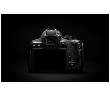 Canon 850D