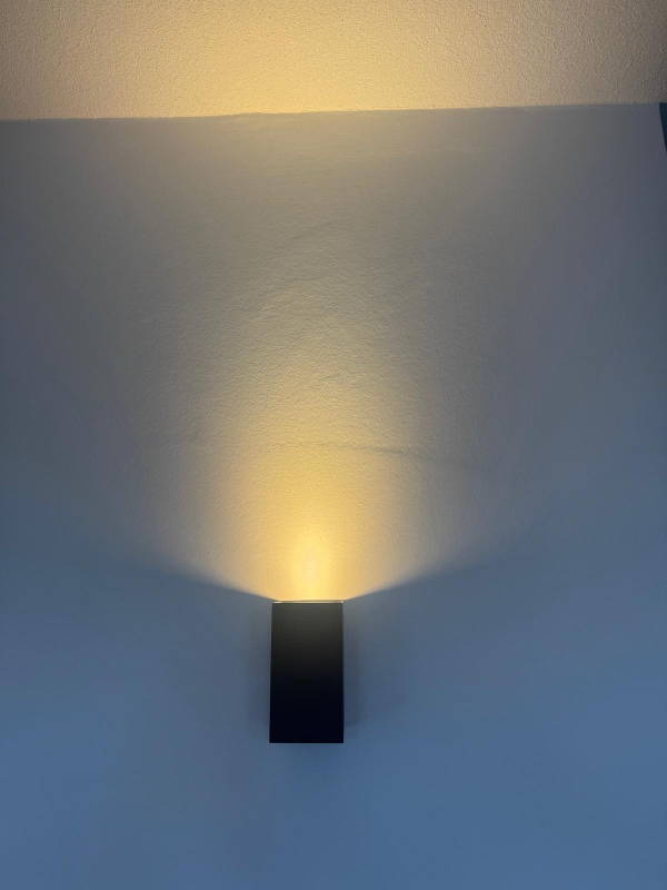 Afbeeldingslocatie: https://tweakers.net/i/yKKeMrBN-GJwu1LkffK5TCQ3n34=/x800/filters:strip_icc():strip_exif()/f/image/vkfczJJ2Hdv72JQNwUEpYfgi.jpg?f=fotoalbum_large