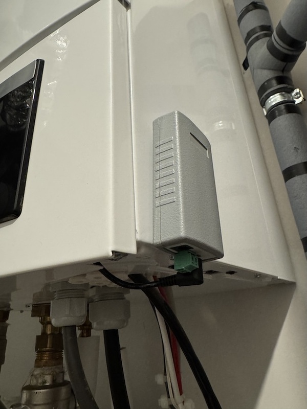 Afbeeldingslocatie: https://tweakers.net/i/yNjLa_oT2H0h22DBCMfejGWCxrg=/x800/filters:strip_icc():strip_exif()/f/image/uTLGuzu7q9BBjQWIO3Ut5sXP.jpg?f=fotoalbum_large