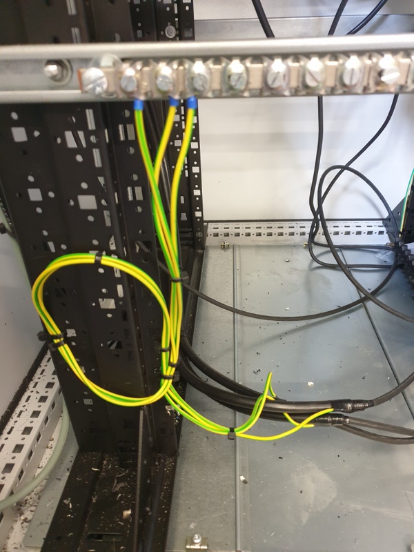 Afbeeldingslocatie: https://tweakers.net/i/yR0b_45T3SZ-Yf5CdY-2hIF3RNc=/x800/filters:strip_icc():strip_exif()/f/image/dgmchoOkfY0dtHgcGoTsAOO3.jpg?f=fotoalbum_large
