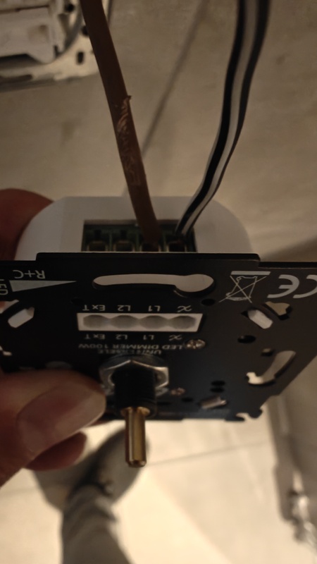 Afbeeldingslocatie: https://tweakers.net/i/yRODMls4los_ppS9a_-JzPTUYFo=/x800/filters:strip_icc():strip_exif()/f/image/mJDlRIFPnQB0Q899tRX4wjvn.jpg?f=fotoalbum_large