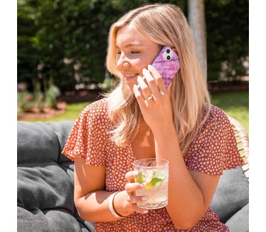 Selencia Aurora Fashion Backcover iPhone 14 - Duurzaam hoesje - 100% gerecycled - Ocean Shell Purple