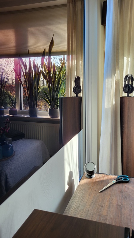 Afbeeldingslocatie: https://tweakers.net/i/ySVRRHMZ4l0iyWJTf7yOchOY4Yk=/x800/filters:strip_icc():strip_exif()/f/image/HhNwi9UwGJSPe7pSWnMrmJVb.jpg?f=fotoalbum_large